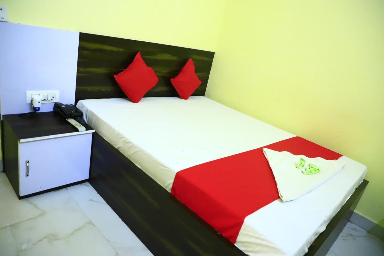 Shivraj Homestay Mathura Εξωτερικό φωτογραφία