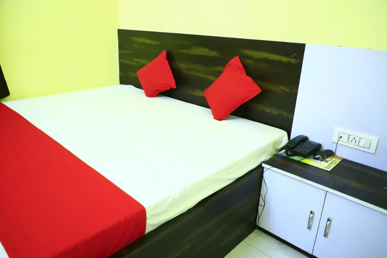Shivraj Homestay Mathura Εξωτερικό φωτογραφία