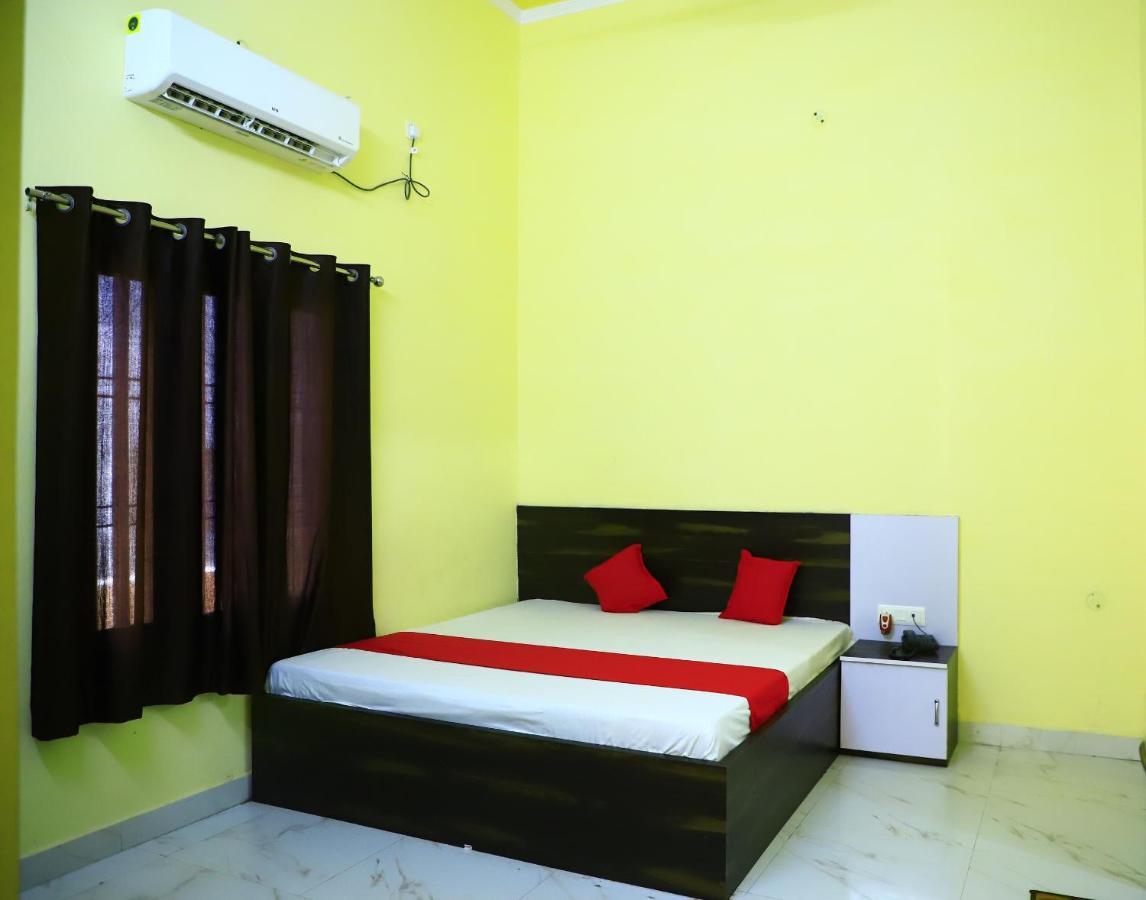 Shivraj Homestay Mathura Εξωτερικό φωτογραφία