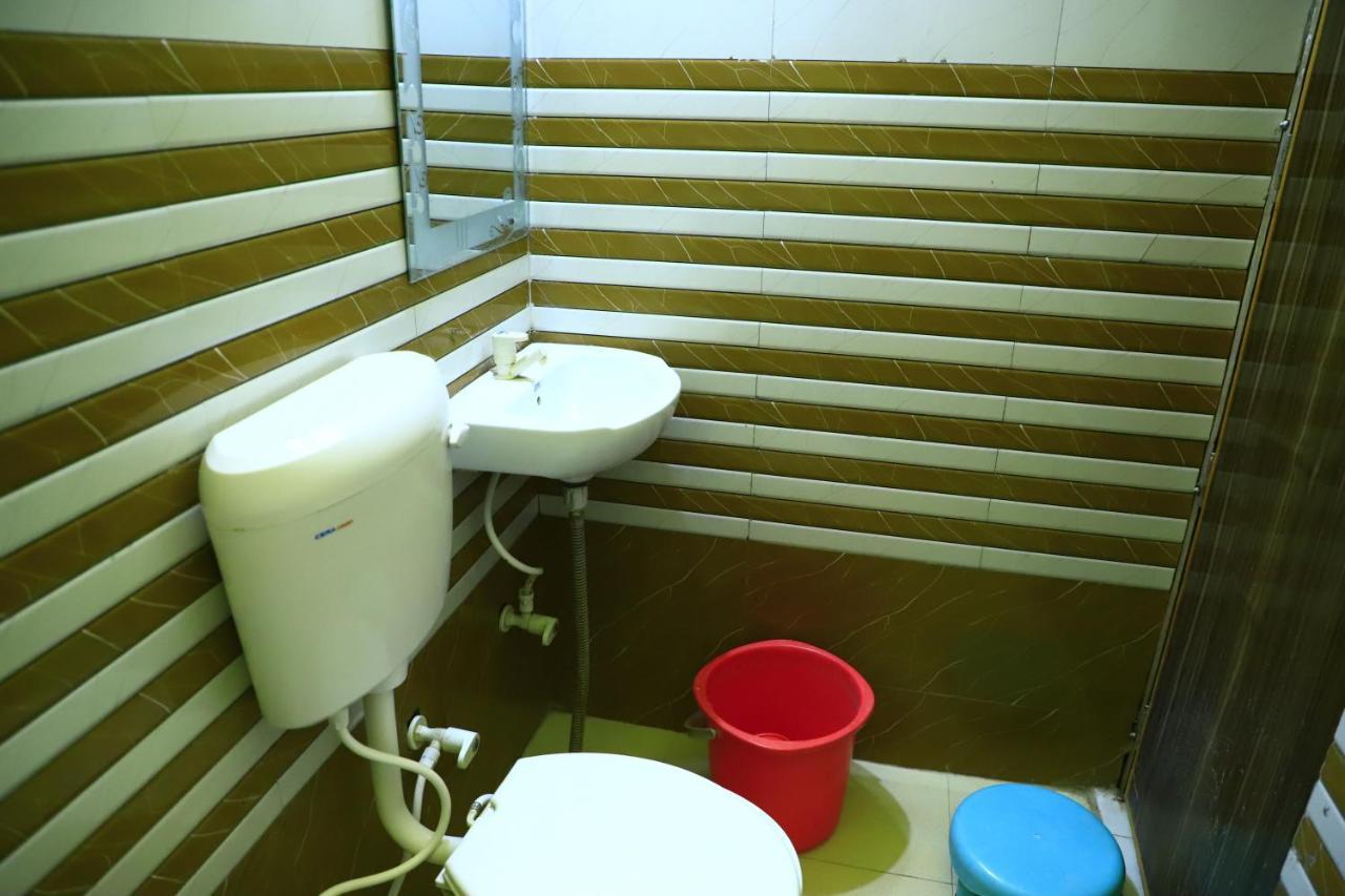 Shivraj Homestay Mathura Εξωτερικό φωτογραφία