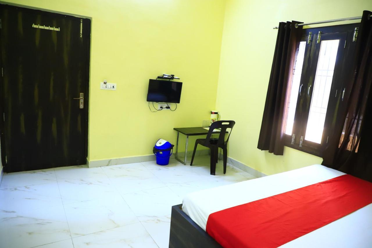 Shivraj Homestay Mathura Εξωτερικό φωτογραφία
